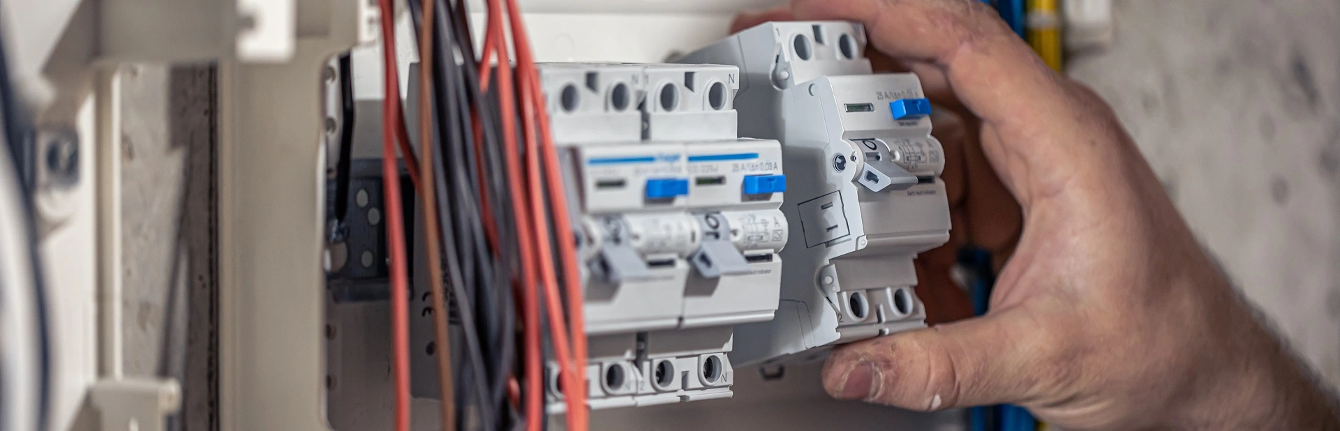 Electrician Bucuresti